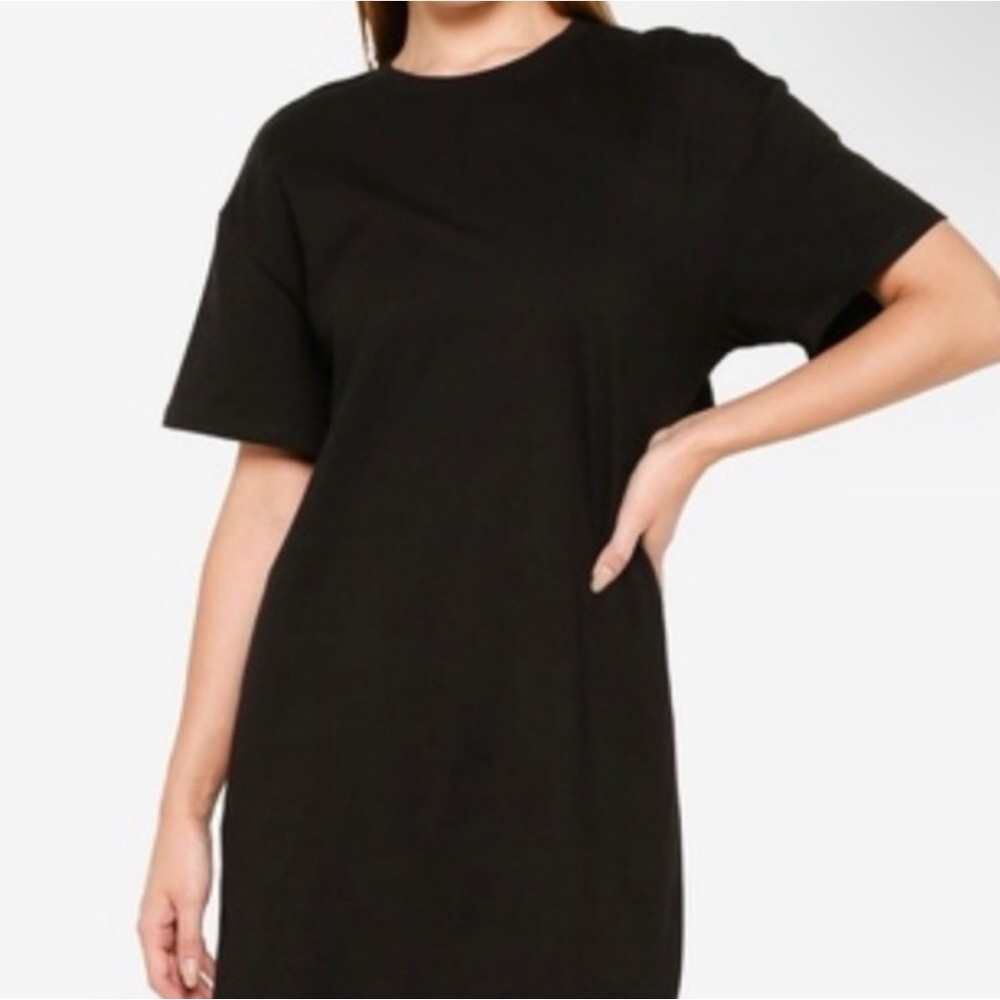 H&M Black T-Shirt Dress with Open Black Cutout